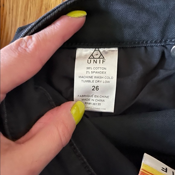 Unif Ripped Knees Skinny Jeans - Picture 2 of 6